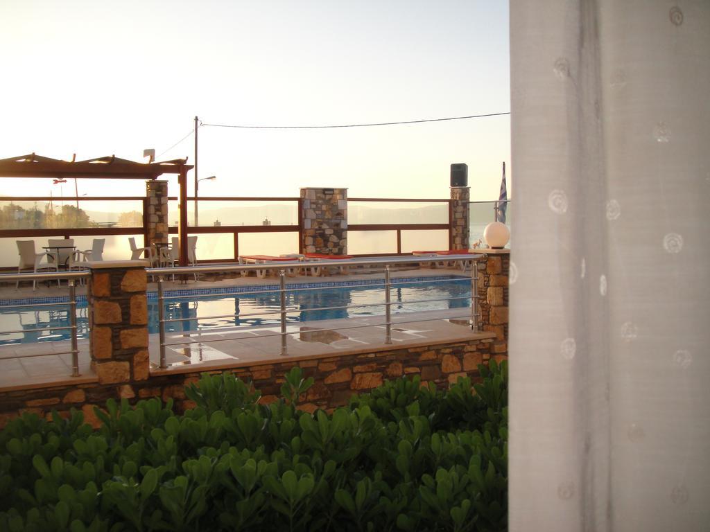 Gera Bay Studios And Apartments Απιδιάς Λάκκος Δωμάτιο φωτογραφία